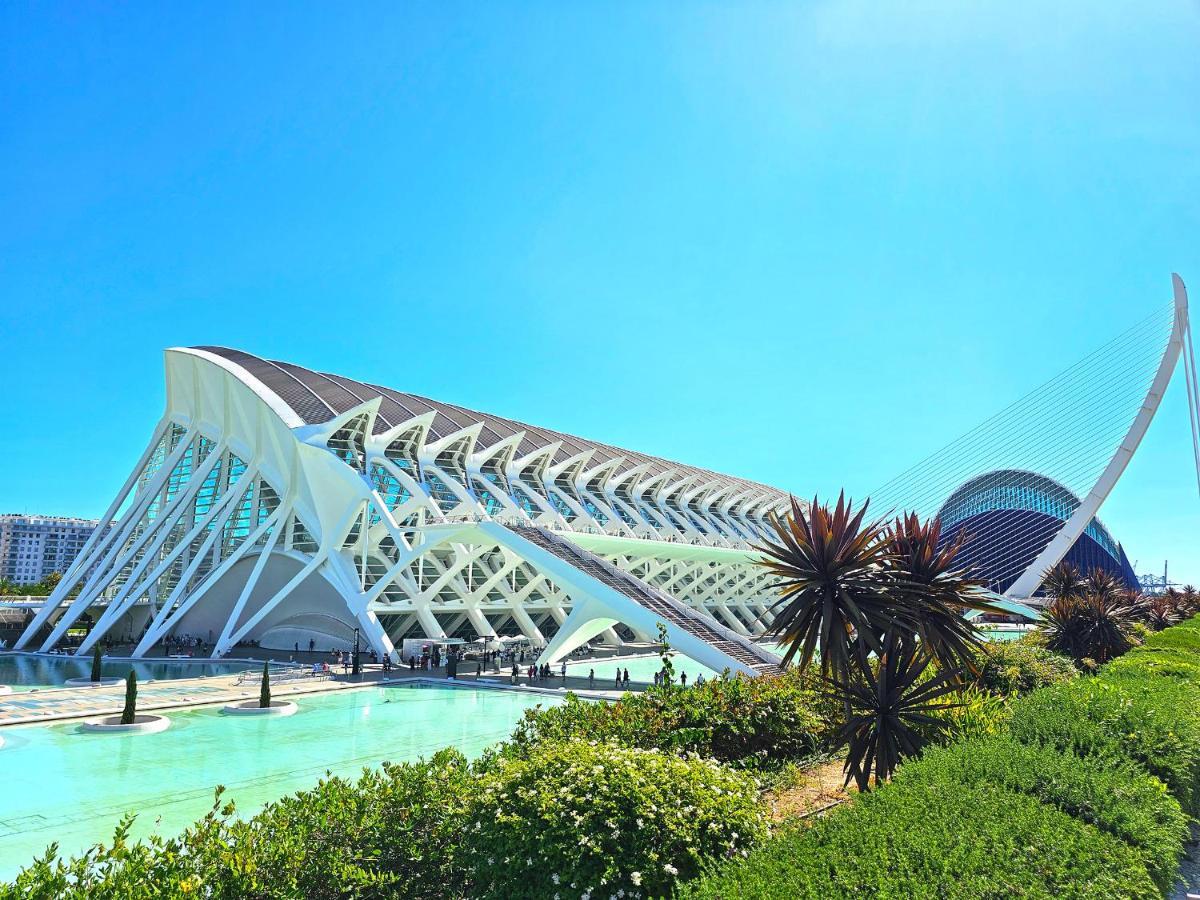 Apartamentos Las Ciencias V Валенсия Экстерьер фото