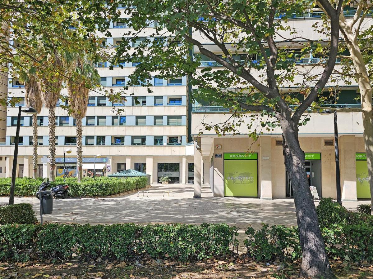 Apartamentos Las Ciencias V Валенсия Экстерьер фото